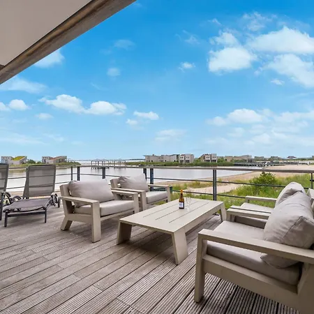 48 - Soft Sands | By The With Views Over The Water Vila *