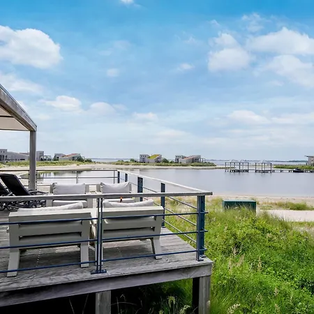 48 - Soft Sands | By The With Views Over The Water Vila